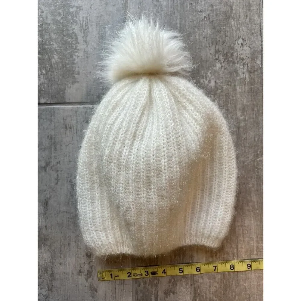 D&Y David & Young Women's Knit Hat Winter White Pom Pom Slouchy Beanie Cute
